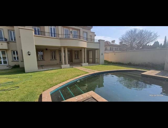 5 BEDROOM PROPERTY TO RENT IN SANDHURST